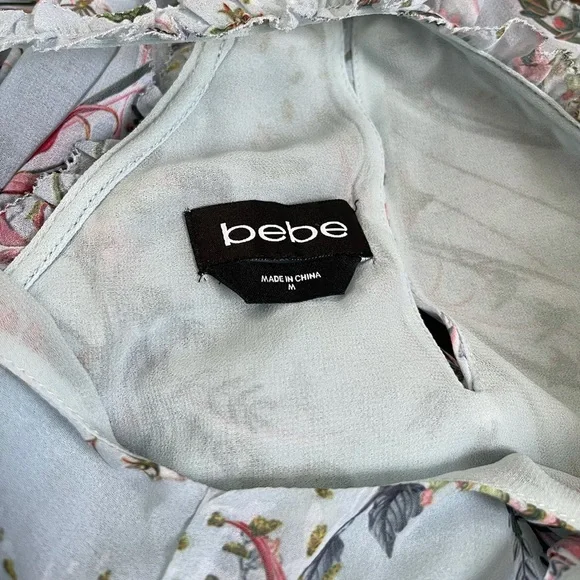 Bebe cold shoulder floral blouse - Picture 4 of 5